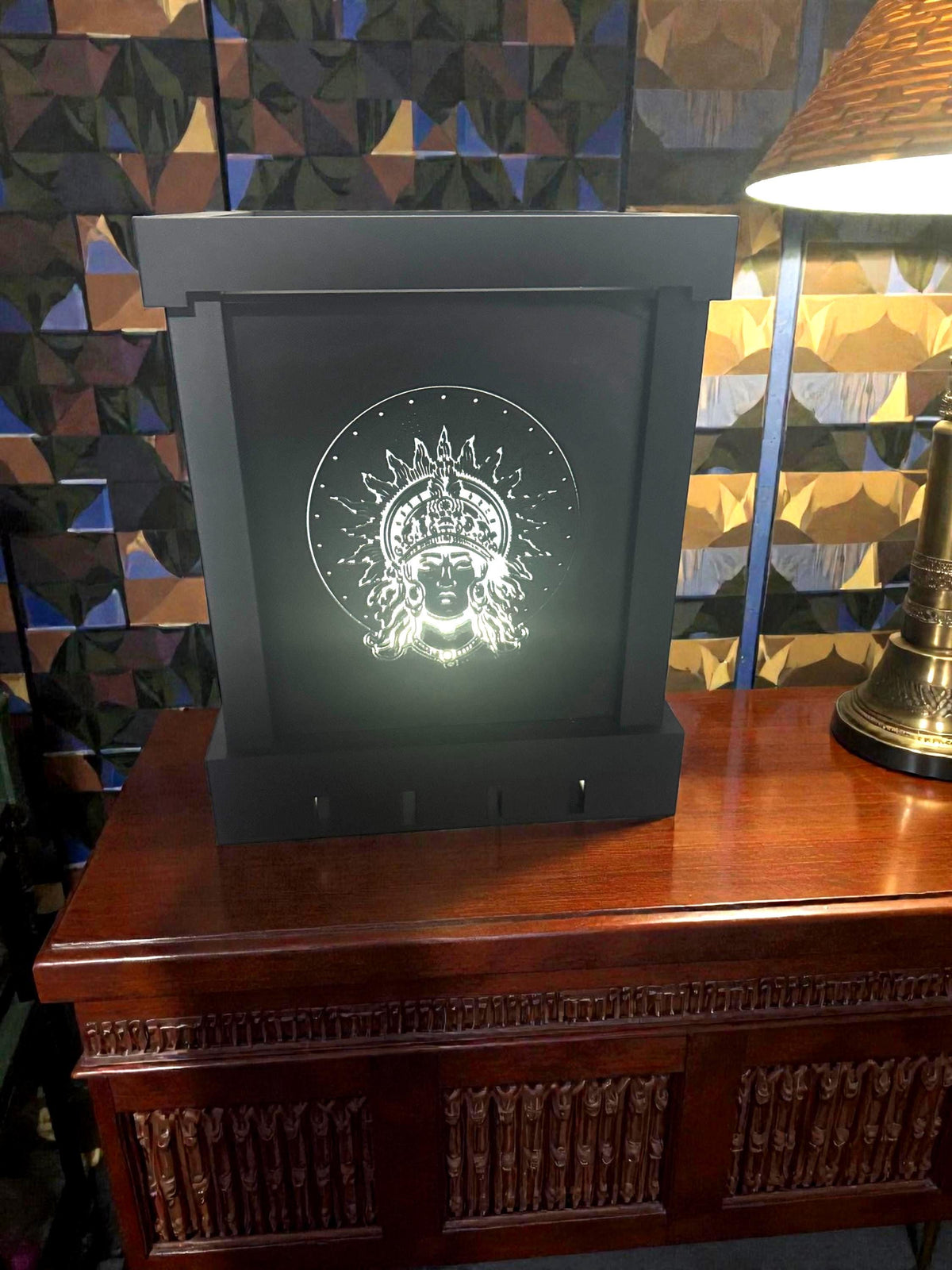 Sol Invictus Mayan Revival Lamp - ART DECO SUN Deity Mood Light - Mesoamerican Ancient Future Decor - Matte Black Celestial Desk Lamp