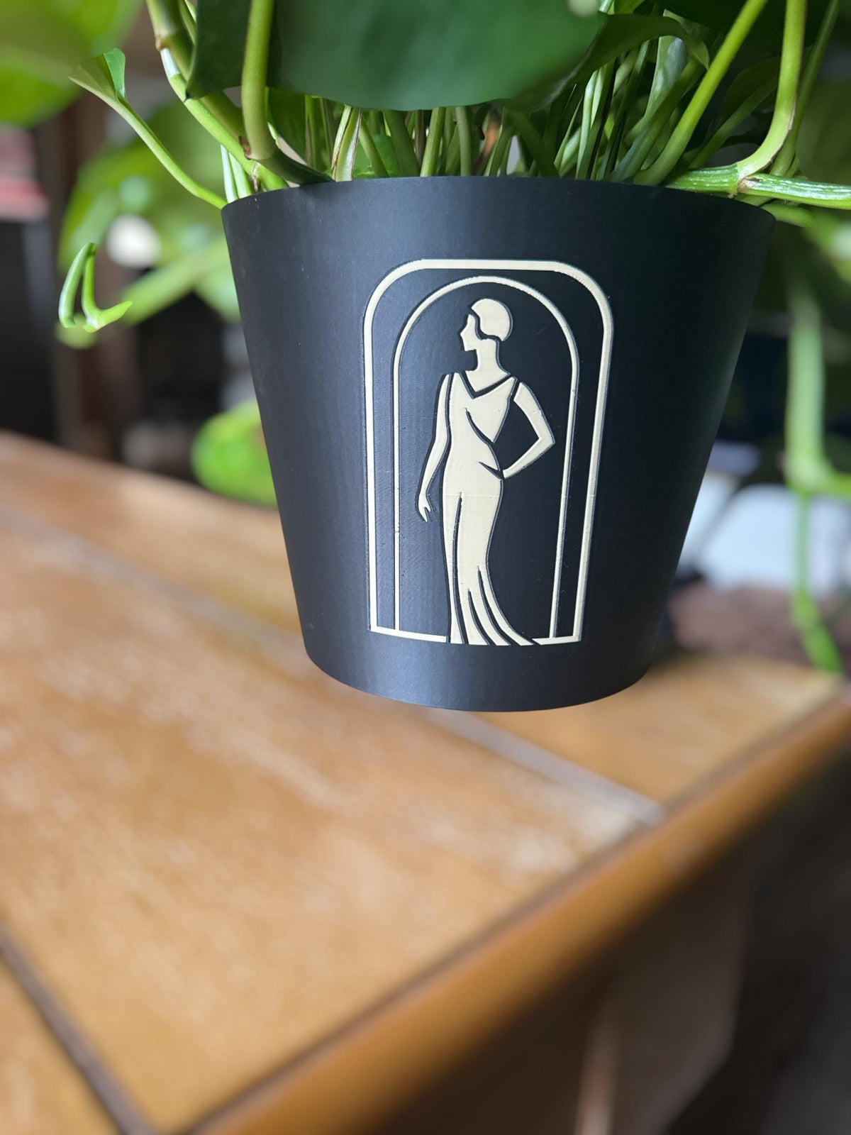 Art Deco Lady in Black Cachepot Planter  Elegant Two-Tone Vase, Black and Matte Tan Home Accent for Modern Interiors