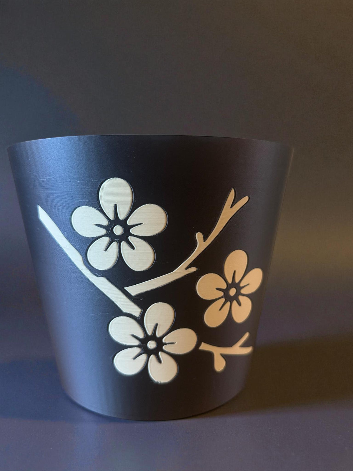 JAPANESE Cherry Blossom Planter - Elegant Black & Tan Cachepot with Sakura Design, Asian Home Decor, Indoor Plant Pot, Floral Holder