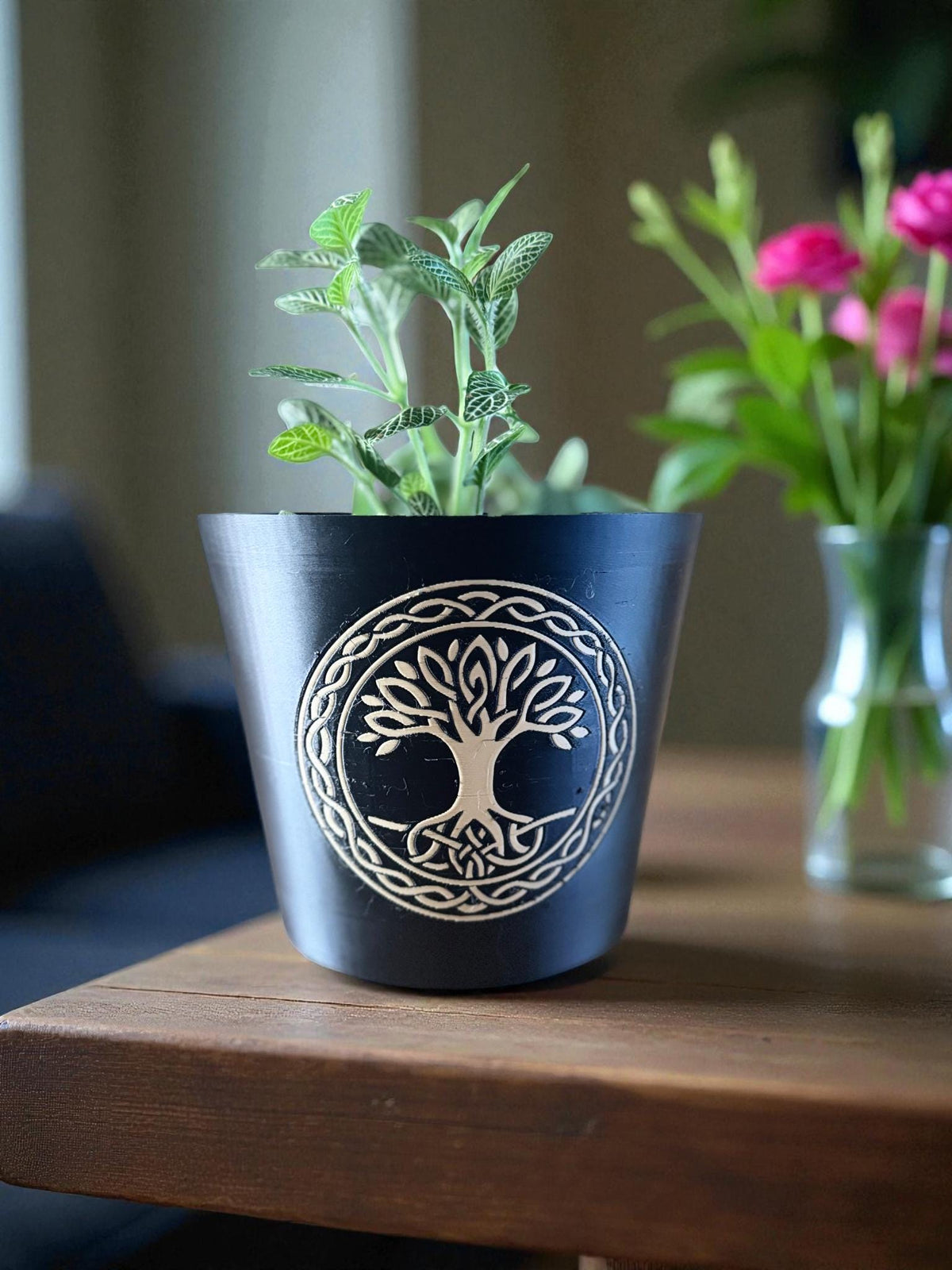 CELTIC TREE Of LIFE Cachepot, Sacred Grove Planter, Irish Family Roots Symbol, Spiritual Nature Decor, Black & Tan Pot, Indoor Garden Art
