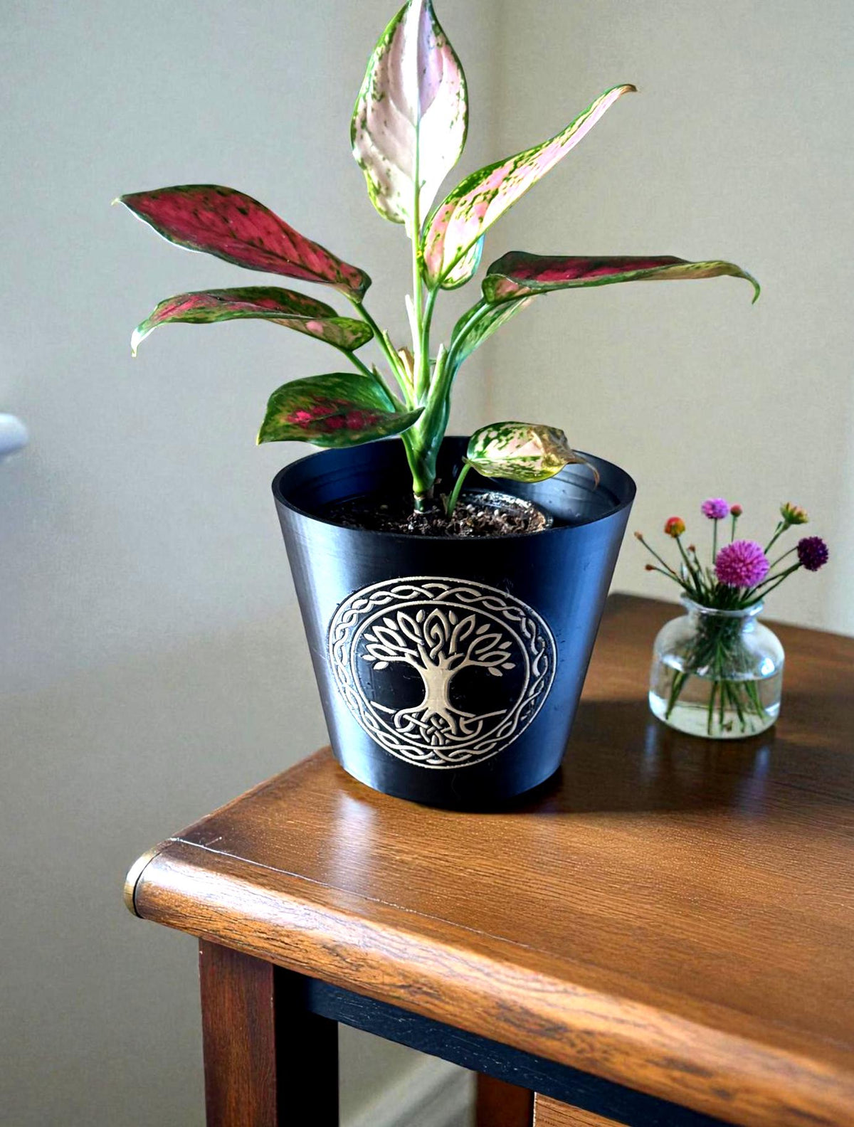 CELTIC TREE Of LIFE Cachepot, Sacred Grove Planter, Irish Family Roots Symbol, Spiritual Nature Decor, Black & Tan Pot, Indoor Garden Art