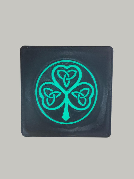 SHAMROCK COASTER SET, Irish Luck Symbol, Ancestry Gift, Celtic Heritage Decor, St Patricks Day Gift, Good Fortune Blessing, Modern Art