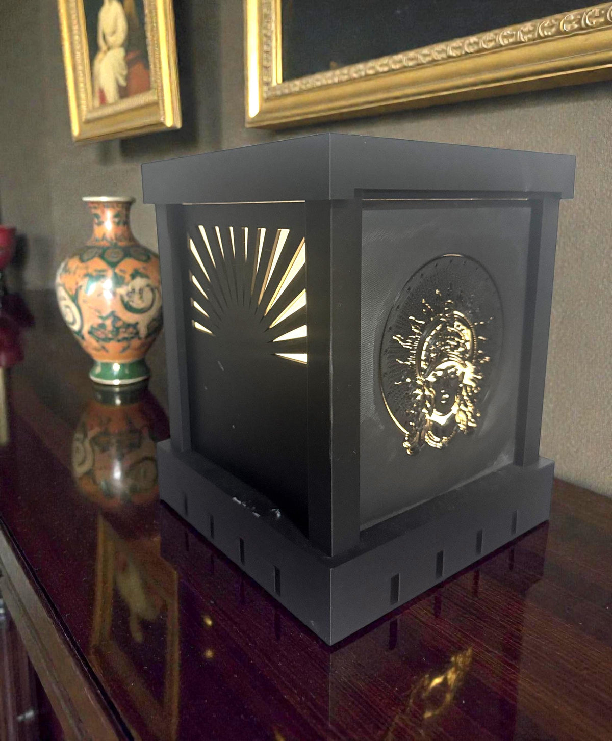 Sol Invictus Mayan Revival Lamp - ART DECO SUN Deity Mood Light - Mesoamerican Ancient Future Decor - Matte Black Celestial Desk Lamp