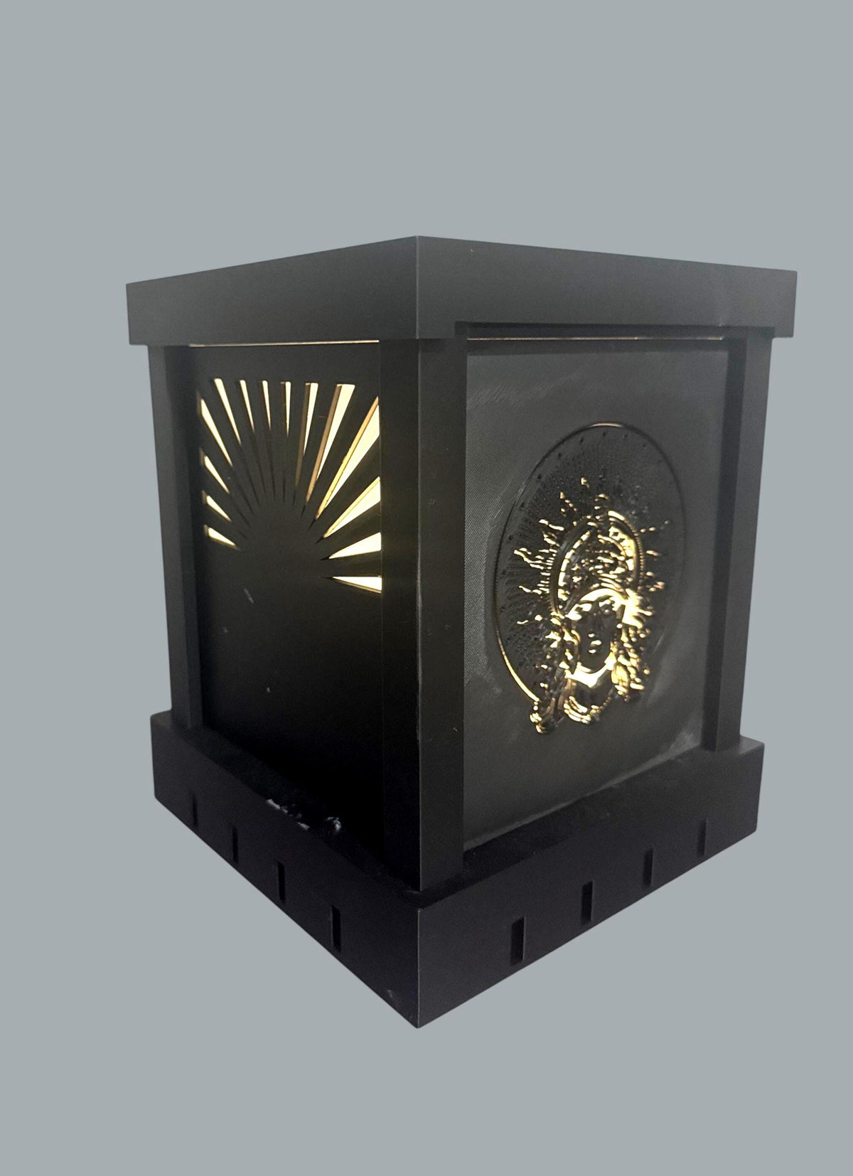 Sol Invictus Mayan Revival Lamp - ART DECO SUN Deity Mood Light - Mesoamerican Ancient Future Decor - Matte Black Celestial Desk Lamp