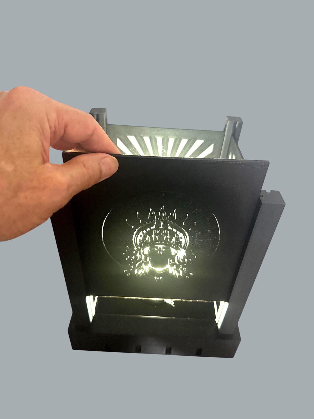 Sol Invictus Mayan Revival Lamp - ART DECO SUN Deity Mood Light - Mesoamerican Ancient Future Decor - Matte Black Celestial Desk Lamp