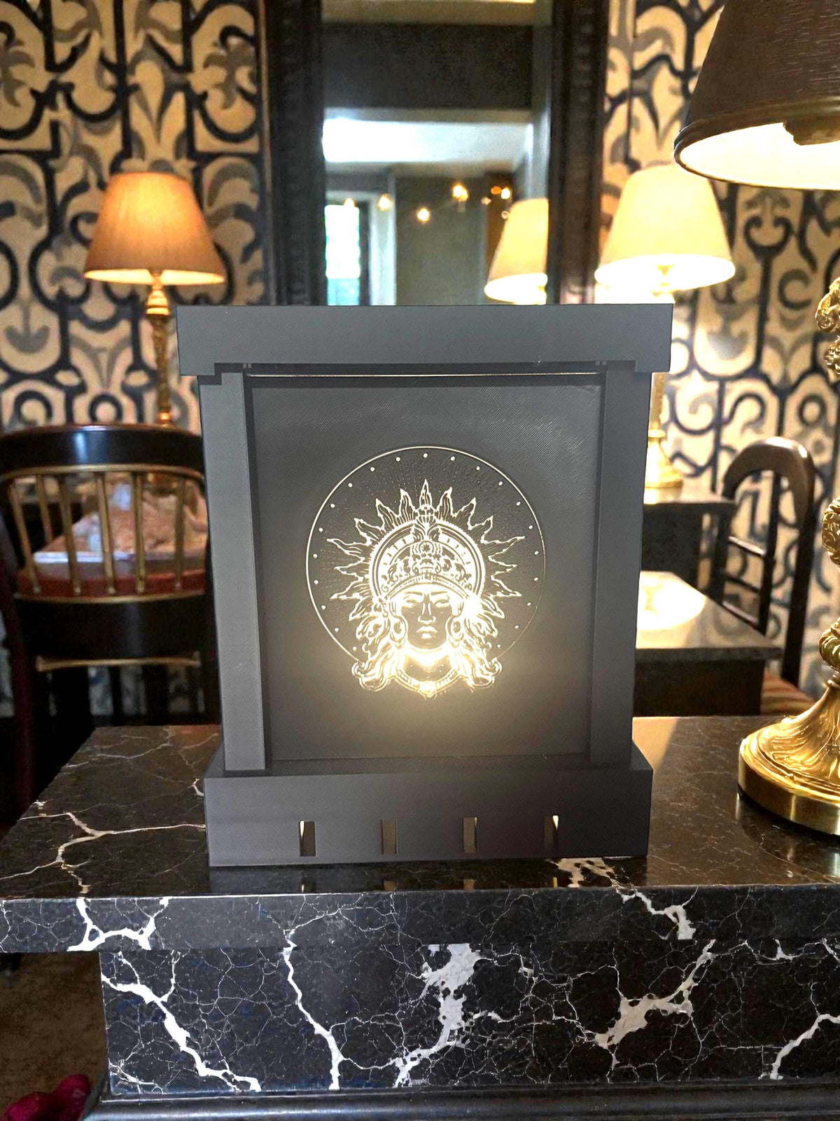 Sol Invictus Mayan Revival Lamp - ART DECO SUN Deity Mood Light - Mesoamerican Ancient Future Decor - Matte Black Celestial Desk Lamp