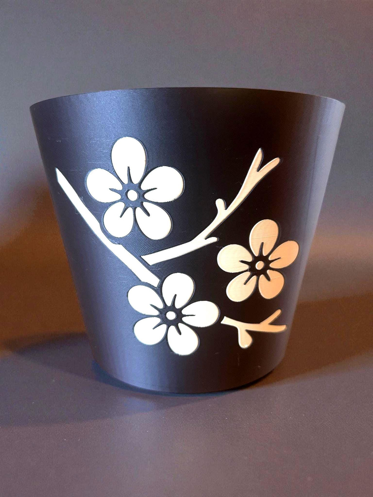 JAPANESE Cherry Blossom Planter - Elegant Black & Tan Cachepot with Sakura Design, Asian Home Decor, Indoor Plant Pot, Floral Holder