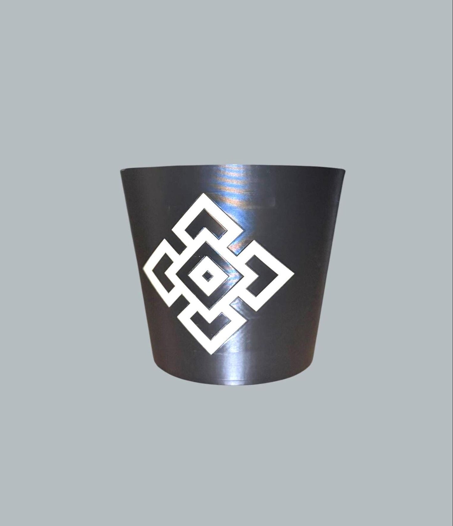 ANDEAN Interlocking Cachepot, MODERN Geometric Planter Cover, Black and Ivory Pot Sleeve, Minimal Boho Desk Decor, Housewarming GIFT